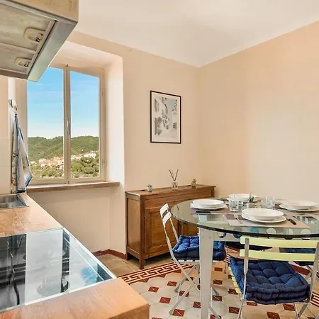 Apartment Sanvenerio Sea View 5terre